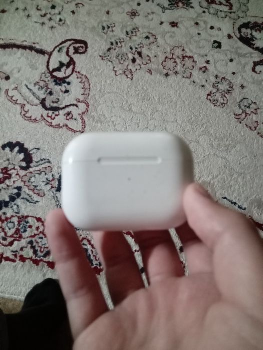 Наушник Airpords pro 4000 тг