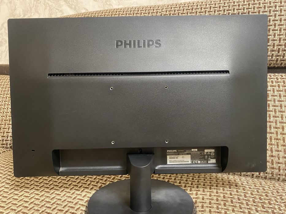 Монитор Philips 21”