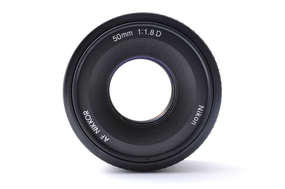 Nikon AF Nikkor 50mm f/1.8D ,stare excelenta ,ca nou  in box cu capace