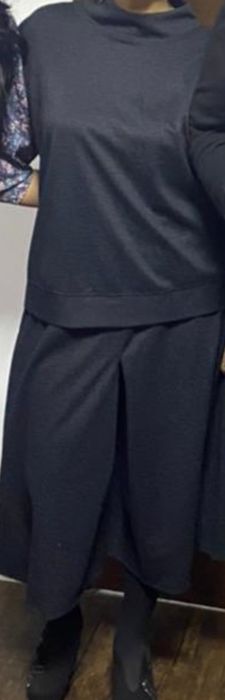 Продам женский костюм