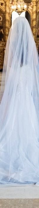 Rochie mireasa sirena