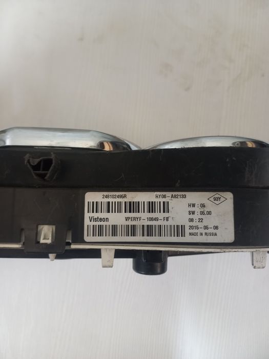 Щиток приборов Рено