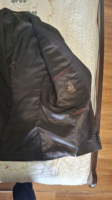 Продам костюм срочно!!!