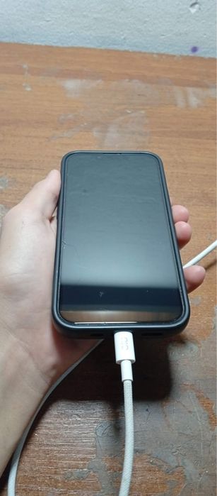 IPhone 13 128gb 5gb