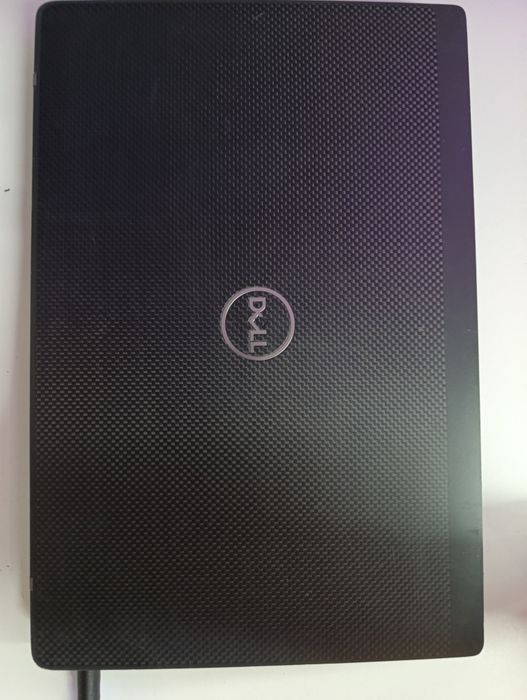 Laptop Dell 7400 Intel i5 8365u perfect funcțional