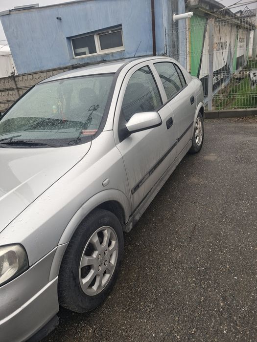 Vând Opel Astra G