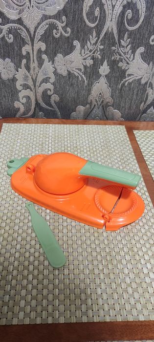 Пельменица механическая