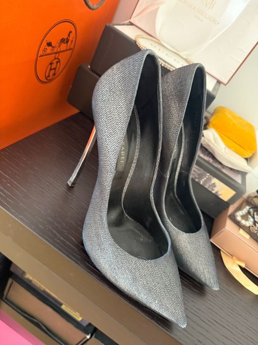 Дамски обувки Casadei