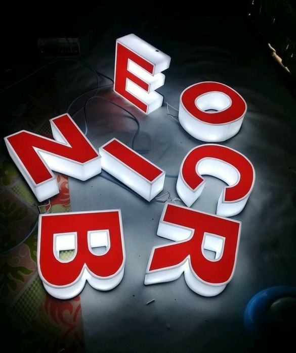 Tashqi reklama va ichki reklama xizmatlari