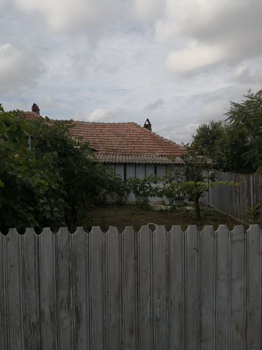 Casa de vânzare in comuna Ciorani de jos Judetul Prahova.