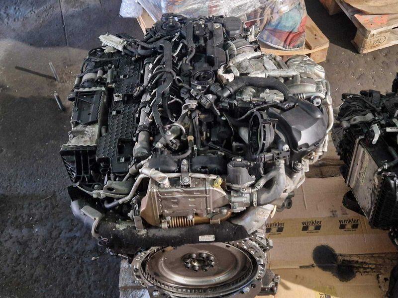 Двигател за Mercedes W222
S400 дизел , код на мотора 656929