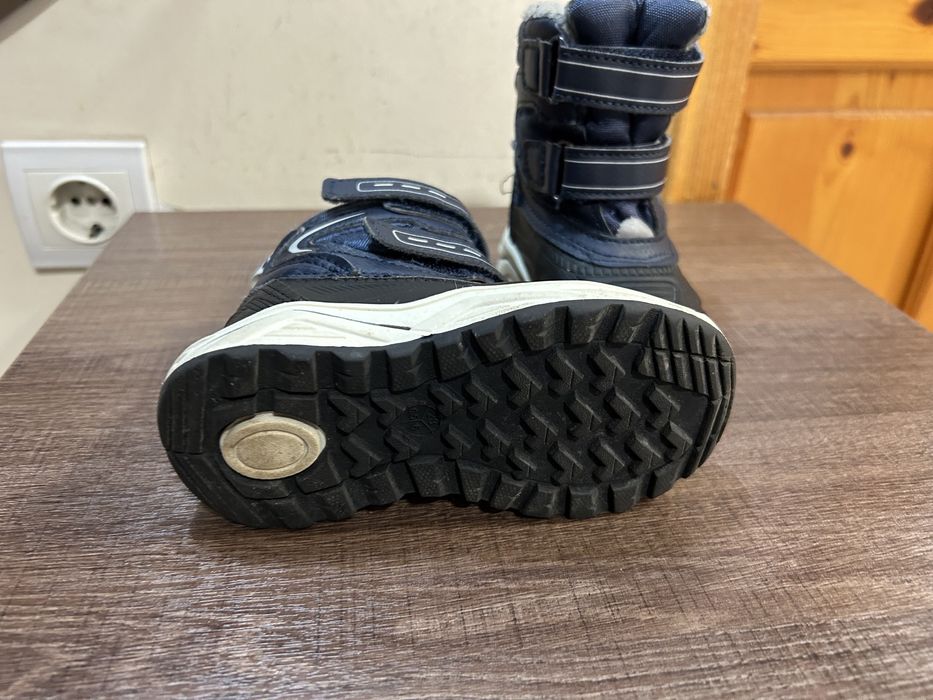 Зимни боти за момче