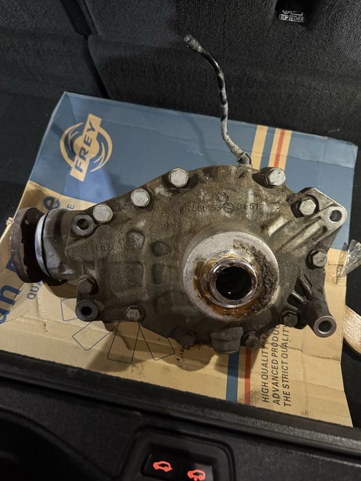 BMW X7 редуктор