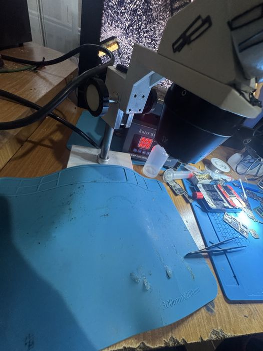 Vand microscop reparatii gsm