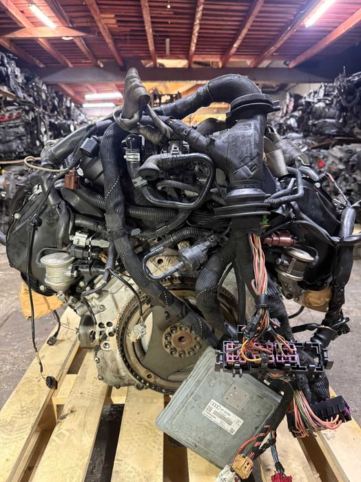 Двигатель Audi CAJA 3.0 TFSI