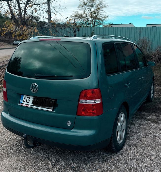 VOLKSWAGEN Touran 2005 — imagine 3