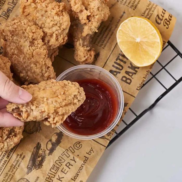 Sous uchun qopqoqli bir martalik plastik idish, 100 dona