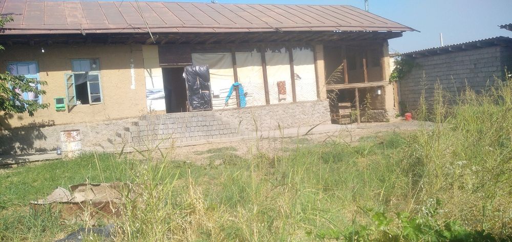 Uchastka     uy ʼʼʼ