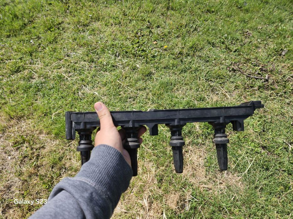 Запалителна бобина ,Peugeot 307,407,Citroen C5 и др. 2.0 16V 136к.с.