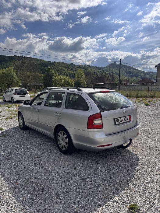SKODA Octavia 2009 — imagine 4