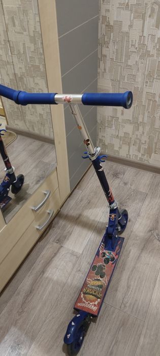 Продам самокаты детские