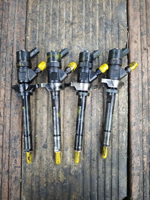 Комплект инжектори Bosch 1.6 HDI