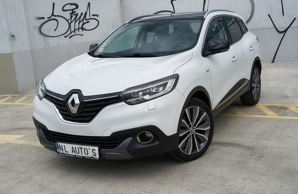 Renault Kadjar BOSE/2017/1.5 DCI/Euro6/Navi/Piele/Panoramic/Pure LED/Incalzire Scaune/Camera/110 CP/KeyLess/Istoric Service/TOP