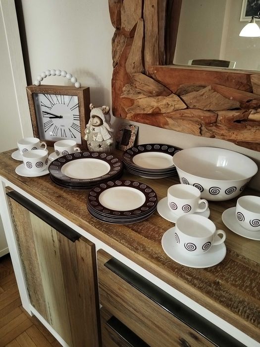 Сервиз за хранене 31части Нов