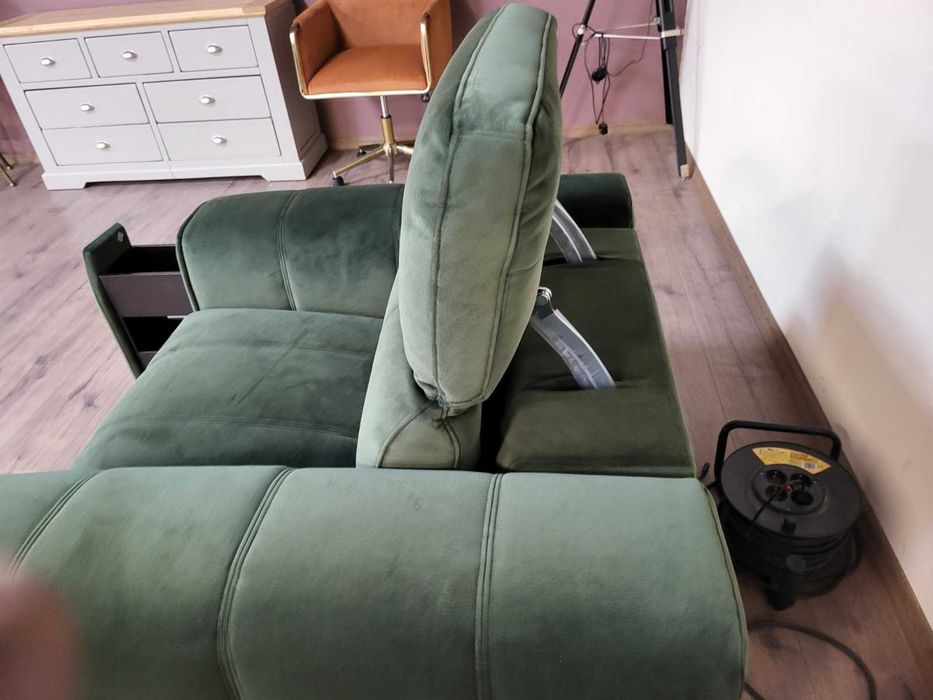 Зелен фотьойл от плат с електрически релаксиращ механизъм