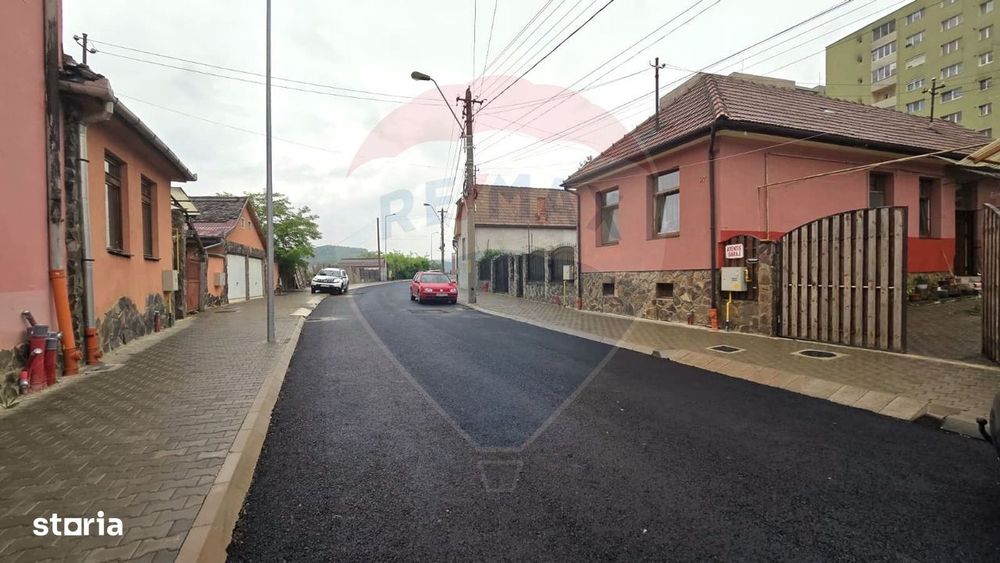 Casă / Vilă cu 3 camere de vânzare în zona Central