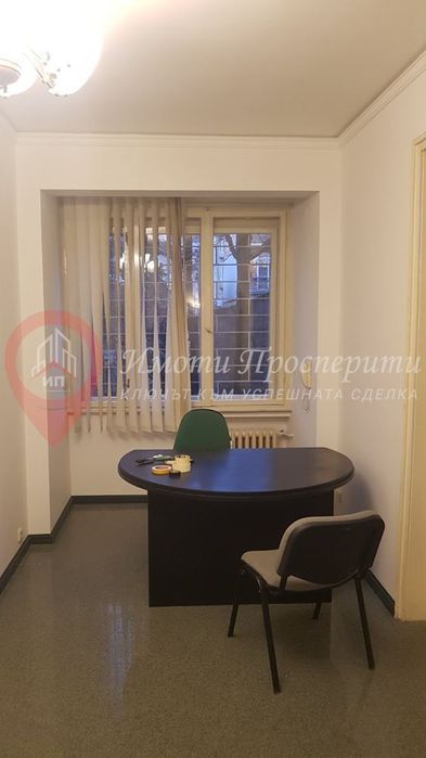 Дава се под наем Четиристаен апартамент в София, Център - 96 кв.м за 747.66 € - Снимка #8