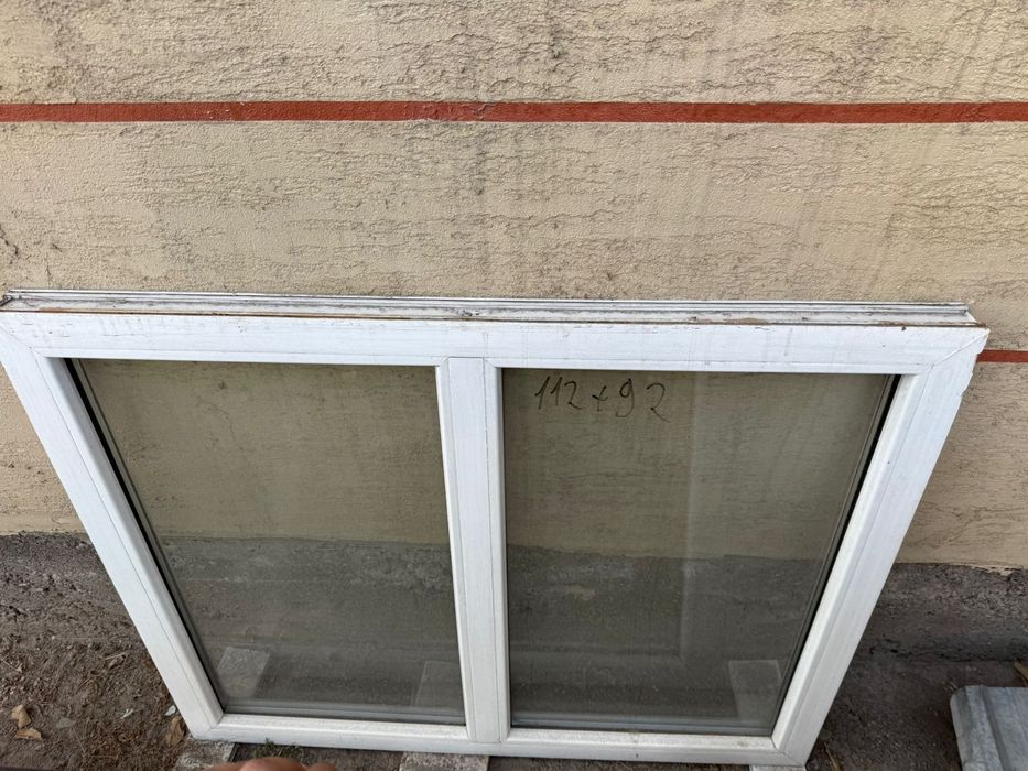 Окна б/у  149 ×140+ подоконник