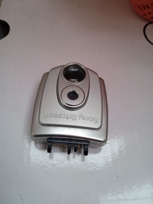 Telefoane cu butoane. Vechi, vintage ..Adaptor camera foto pentru tele