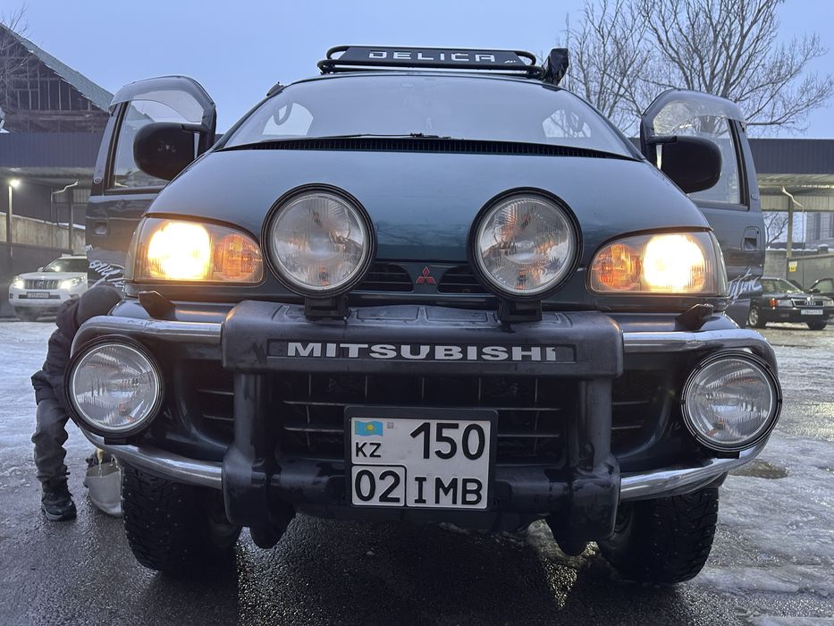 Фары дополнительного света Hella