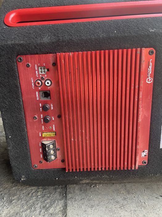 Продам сабвуфер