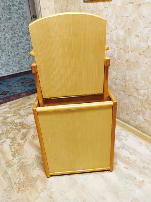 Детский стульчик для кормления