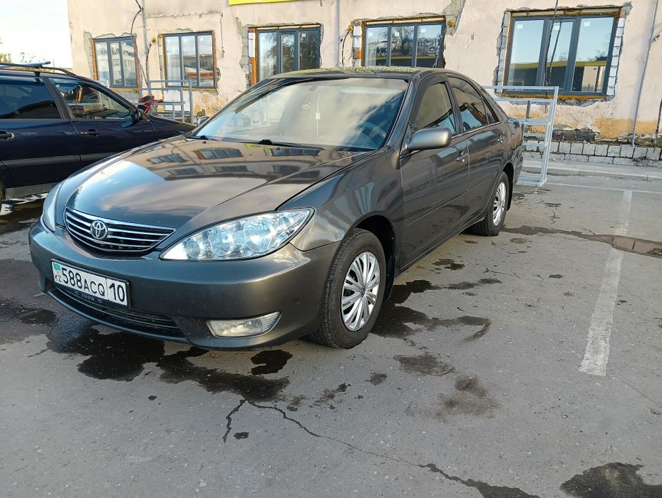 Тойота Камри 35-ка