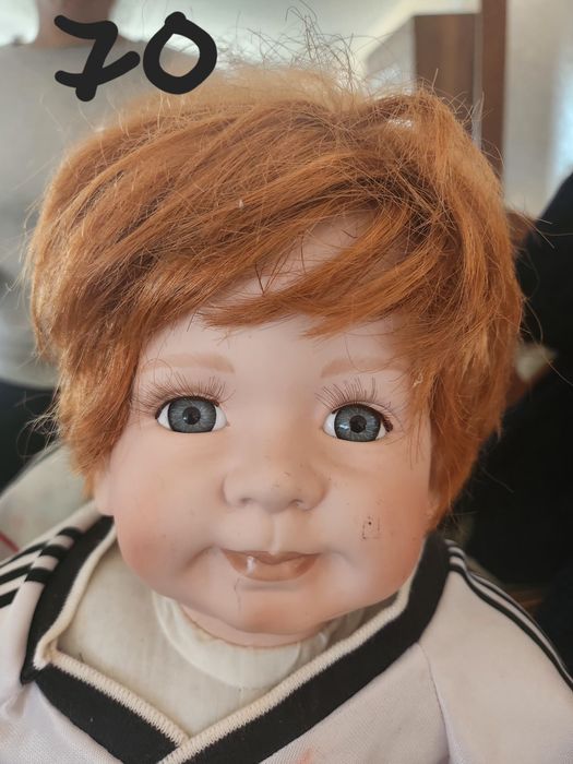 Порцеланова кукла