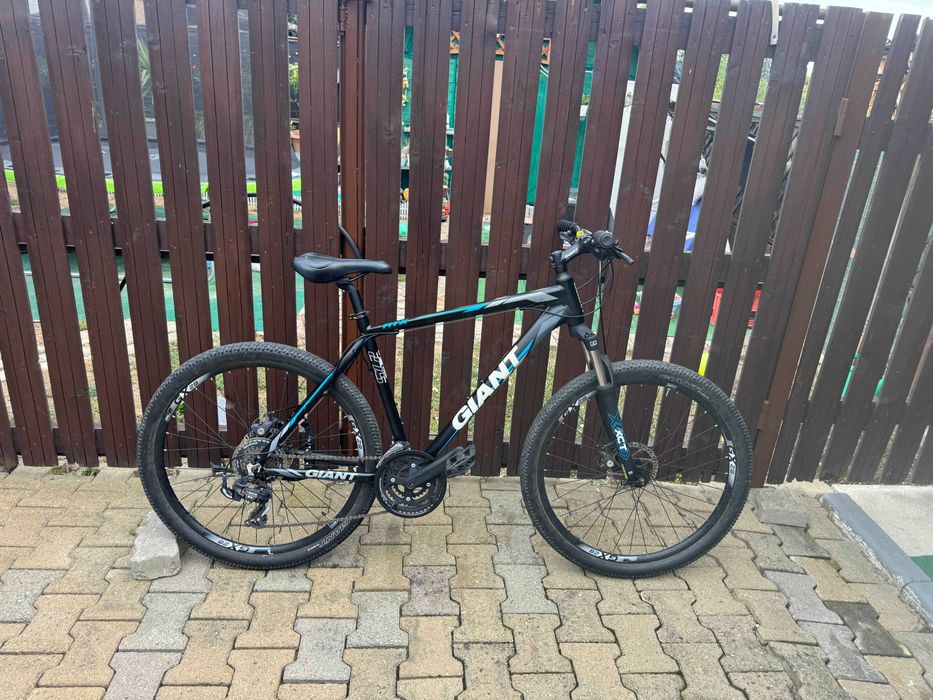 Giant ATX 27.5 – Cadru L – Frâne pe disc – Shimano 3x7
