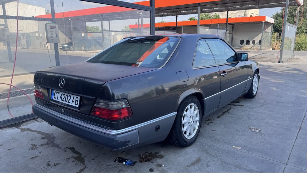 Mercedes W124 coupe C124 200CE спешно