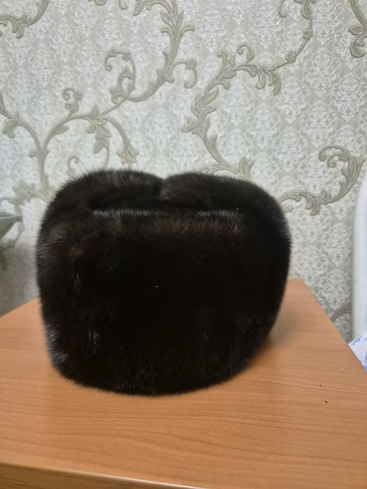 Шапки норковые б/у