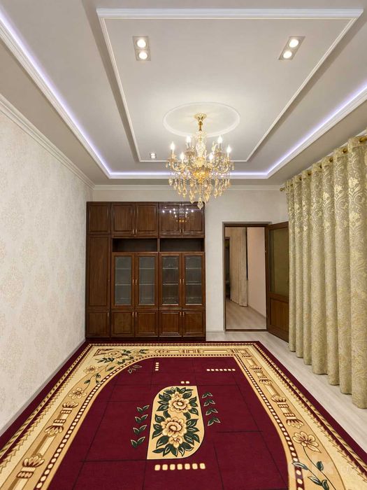 Qorasuv-5 taraf Yangi O'zbekiston yoli Gulzorobod mah. hovli bezmakler
