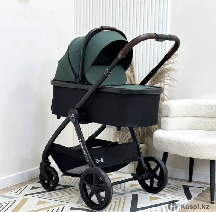 Продам коляску (люлька + прогулочная) 2в 1