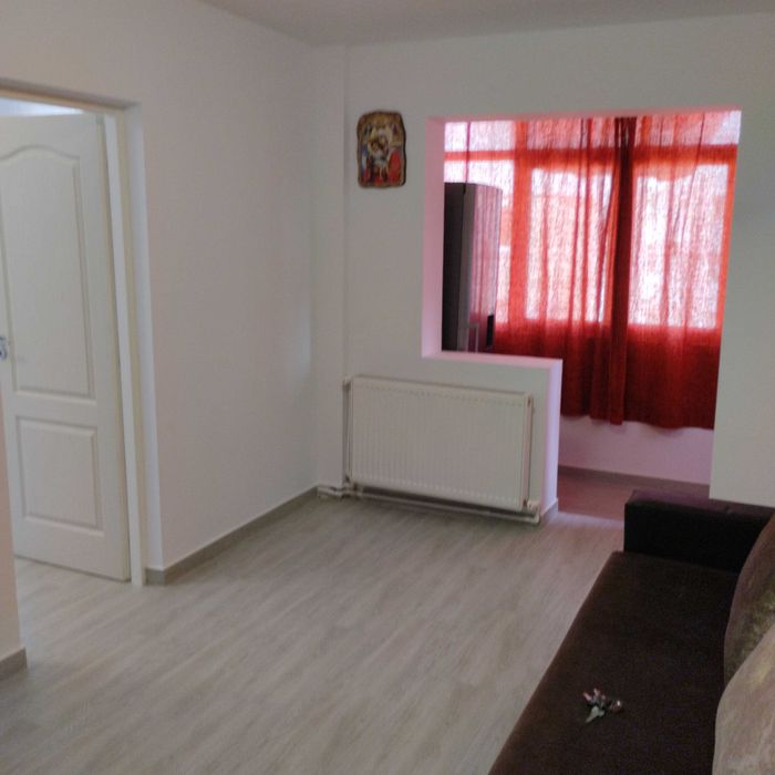 Apartament de închiriat