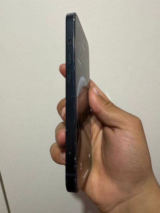 Айфон 13 темно сини