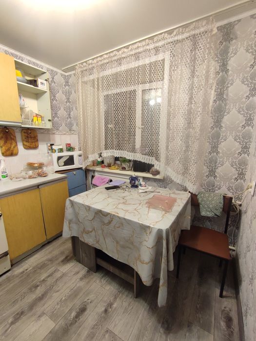 Продаётся 2х комнатная квартира по проспекту Республики