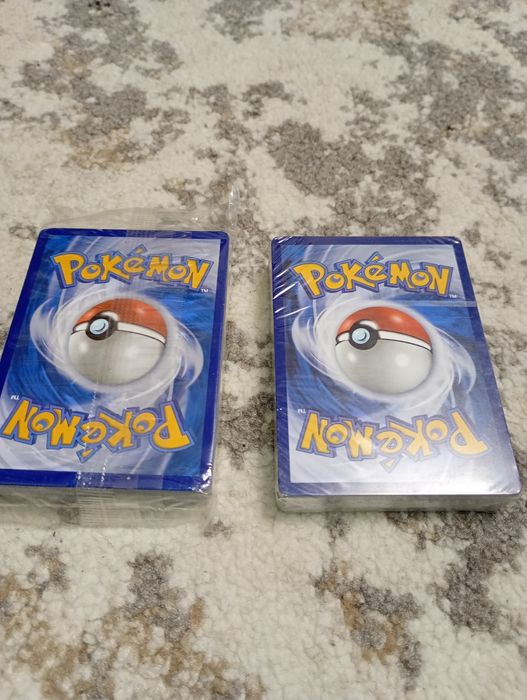 Lot 2 pachete Pokemon