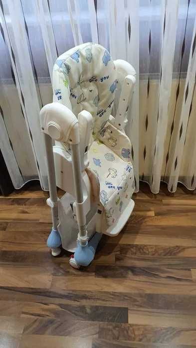 Scaun pliabil  masa bebe/ bebelusi / copii