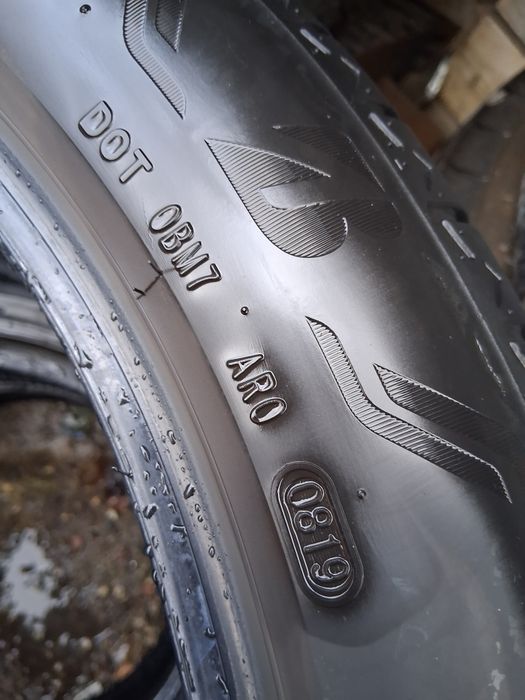 20цола спорт 305 40 и 275 45 20 BRIDGESTONE 4броя летни
