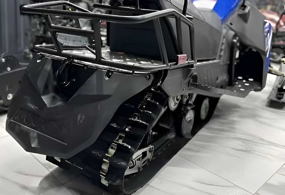 Снегоход Motoland Alpine 200